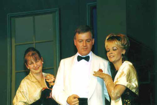 Clair Wheeler, Derek Drennan and Cathie Poole in 'Charlie Girl' (STC 1998)