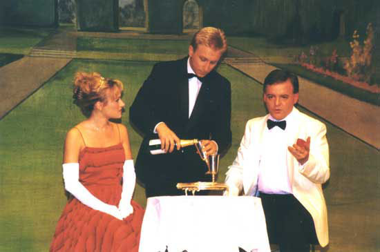 Natalie Stevens, John Nash and Derek Drennan in 'Charlie Girl' (STC 1998)