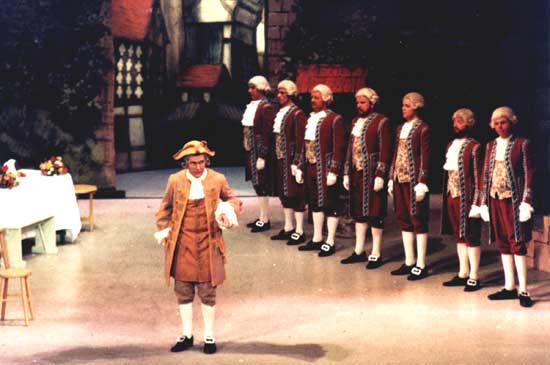 Walter Paul (Rudolph) and Chamberlains - 'The Grand Duke' (The Orpheus Club 1981)