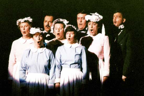 Dorothy Sinclair, Joan Munro, Stuart Lowson, Marie McSherry, Pauline Thomson, Douglas Yule, Kay Crawford and Derek Drennan - 'My Fair Lady' (PMOS 1987)